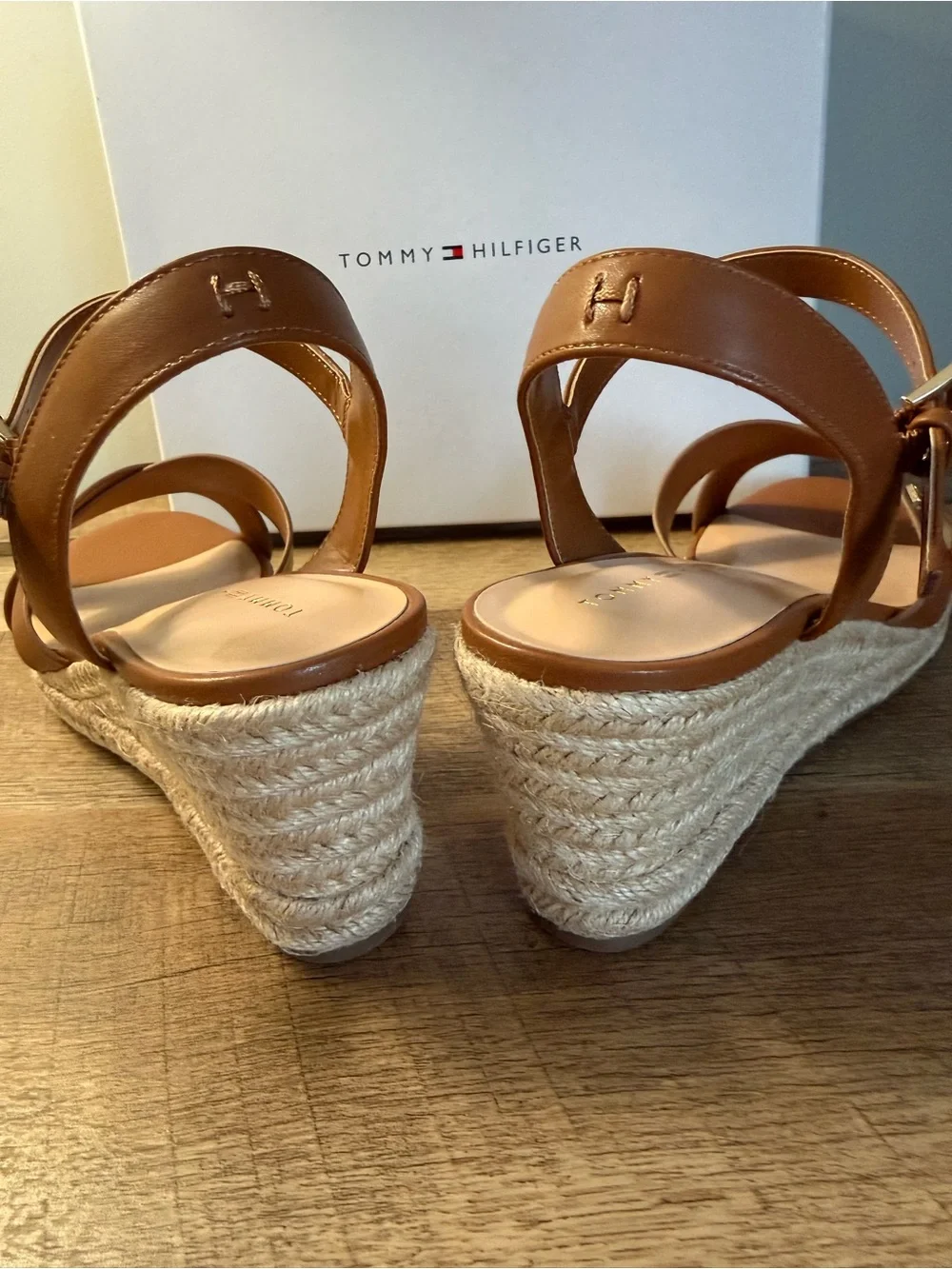 Tommy Hilfiger tommy hilfiger